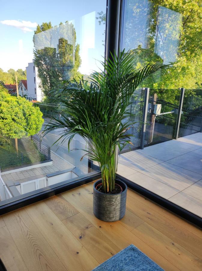 וינה Luxurioeses Penthouse Mit Blick Auf Die Uno-City Und Dem Kaiserwasser. 3Schlafzimmer, 2 Baeder, Privat Lift Ins Apartment מראה חיצוני תמונה