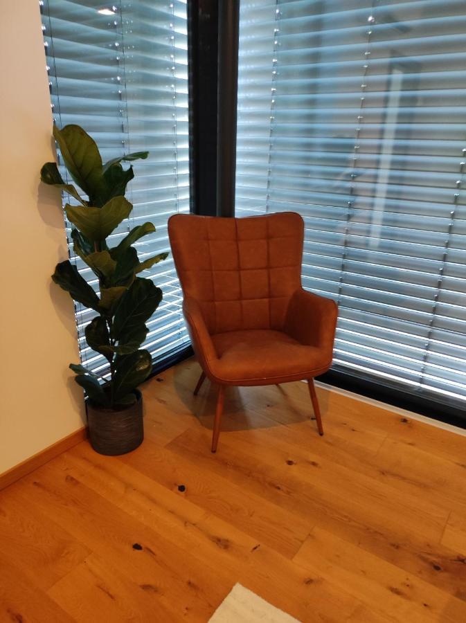 וינה Luxurioeses Penthouse Mit Blick Auf Die Uno-City Und Dem Kaiserwasser. 3Schlafzimmer, 2 Baeder, Privat Lift Ins Apartment מראה חיצוני תמונה
